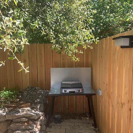 Joli Studio Independant 20M² Avec Jardin แซ็ง-มักซิแม็ง-ลา-แซ็ง-โบม ภายนอก รูปภาพ